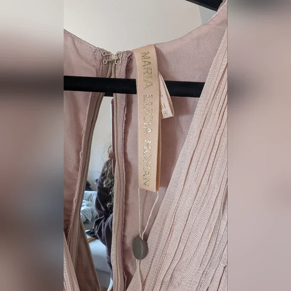 Maria Lucia Hohan Silk Wedding Gown - Picture 3 of 5